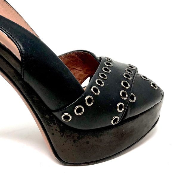 ✨Alaïa✨ Black Rivet Cross Platform Heels 37 - Picture 3 of 8